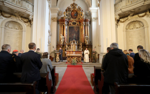 Ve vojenském kostele v Praze na Hradčanech se uskutečnila tradiční ekumenická bohoslužba