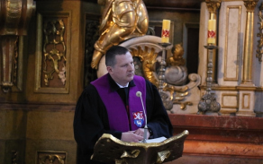 Kaplan Vojenké policie major David Tomčík
