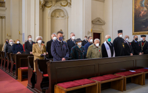 Příslušníci AČR, zástupci MO, váleční veteráni a další hosté uctili památku válečných veteránů